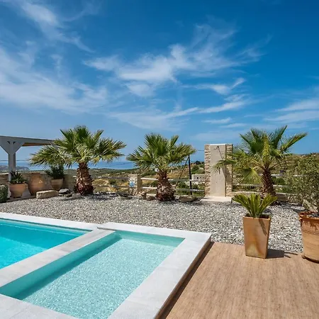 Golden Sky Villa *